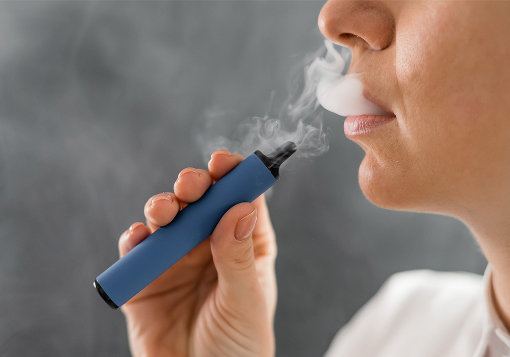 How Vaping e-cigarettes is harmful to Gum and Oral Health